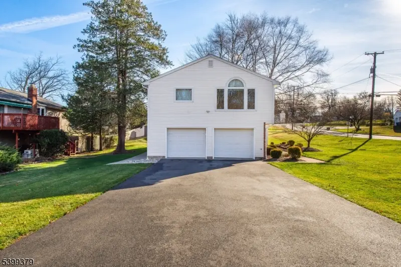 21 Dolly Drive, Parsippany Troy Hills, NJ 07054 - Image #2