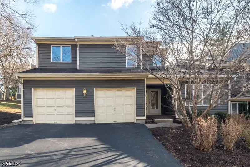 13 Greenbriar Ln, Clinton Township, NJ 08801 - Image #1