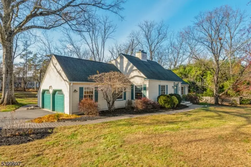 18 Farview Dr, Clinton Township, NJ 08801 - Image #3