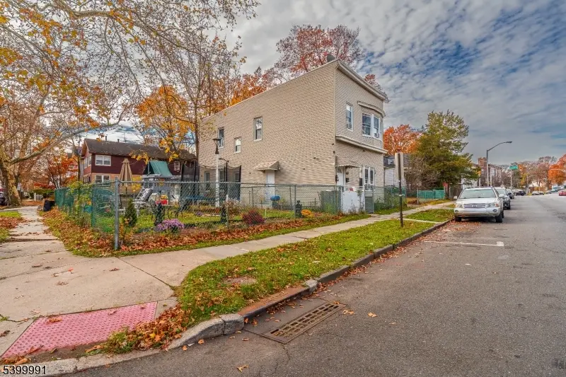 311 Elmwood Ave, East Orange, NJ 07018 - Image #3