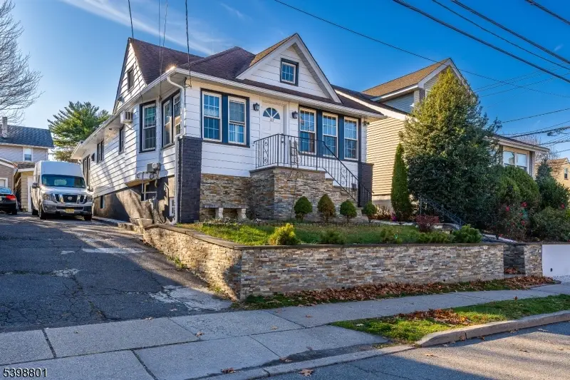 117 Fornelius Ave, Clifton, NJ 07013 - Image #3