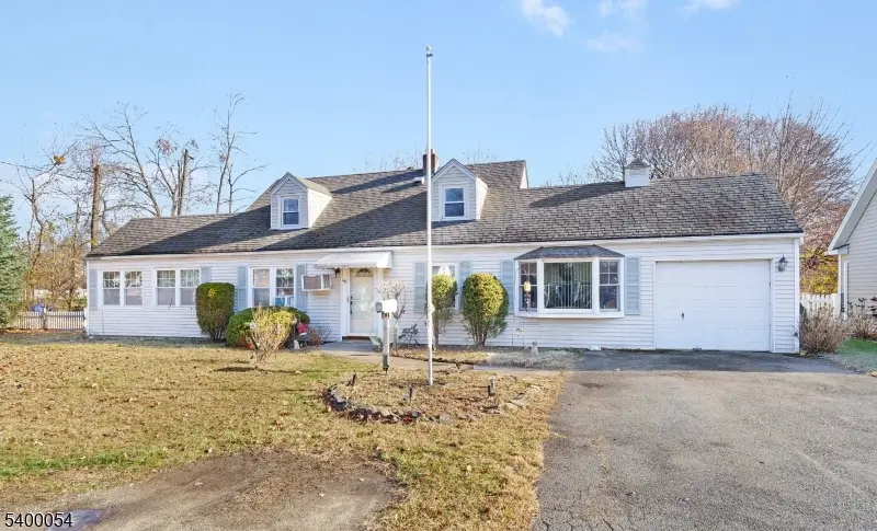 45 Village Rd, Pequannock Township, NJ 07444 - Image #1