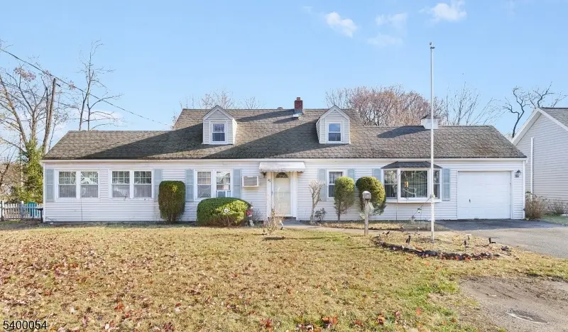 45 Village Rd, Pequannock Township, NJ 07444 - Image #2