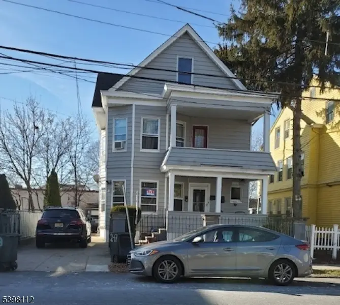 247 Temple St, Paterson, NJ 07522 - Image #1