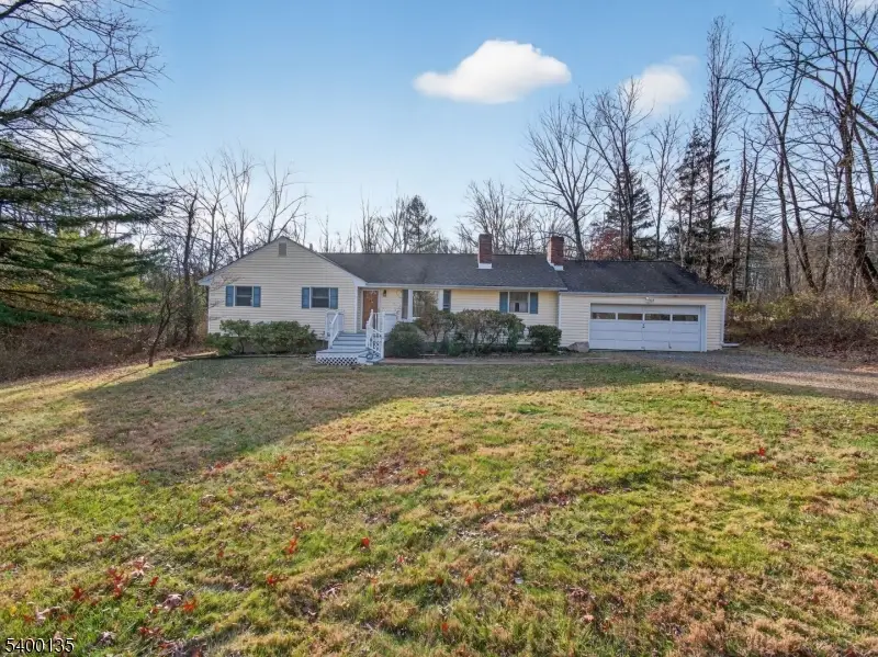 303 Cokesbury High Bridge Rd, Clinton Township, NJ 08833 - Image #2