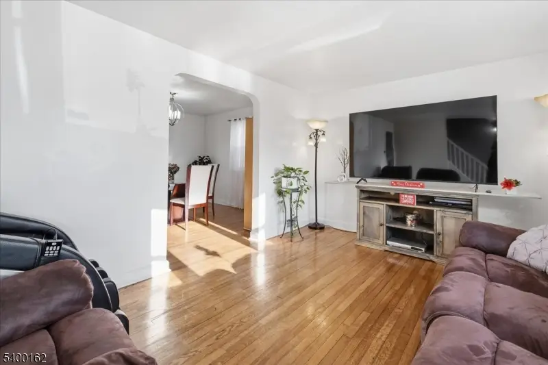 26 Taft St, Nutley, NJ 07110 - Image #3