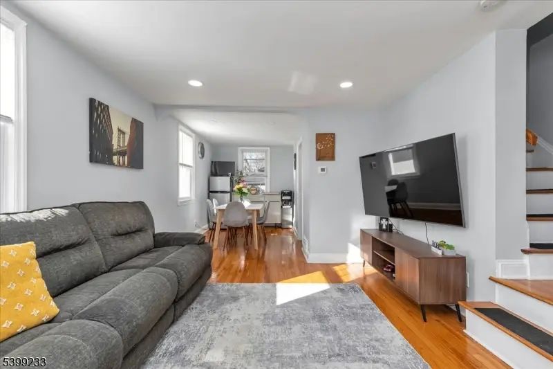 1 Myrtle St, Cranford, NJ 07016 - Image #3