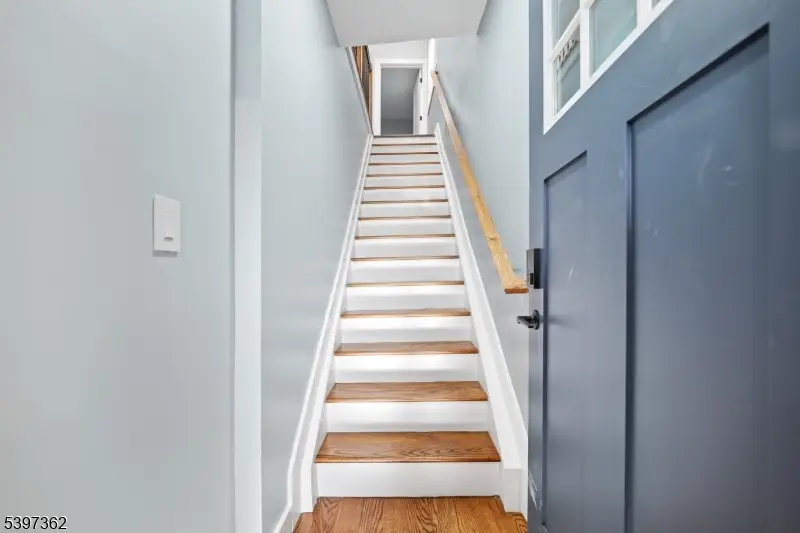 8 Essex St, Nutley, NJ 07110 - Image #2