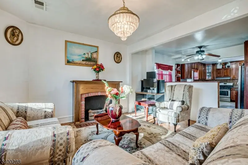 651 W Lincoln Ave, Rahway, NJ 07065 - Image #3