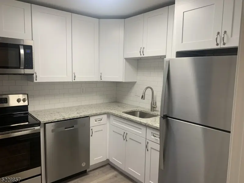 344 Potomac Dr Ondo #344, Bernards, NJ 07920 - Image #3