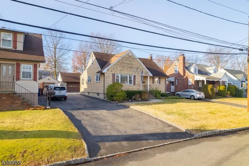 45 Lexington Blvd, Clark, NJ 07066 - Image #2