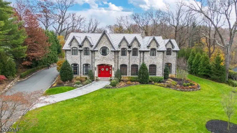 9 Beechtree Ln, Essex Fells, NJ 07021 - Image #1