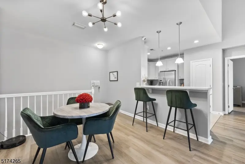 709 Brook Hollow Dr #709, Whippany, NJ 07981 - Image #2