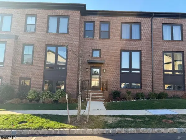 87 E Hartwick Dr, Montgomery Twp., NJ 08558