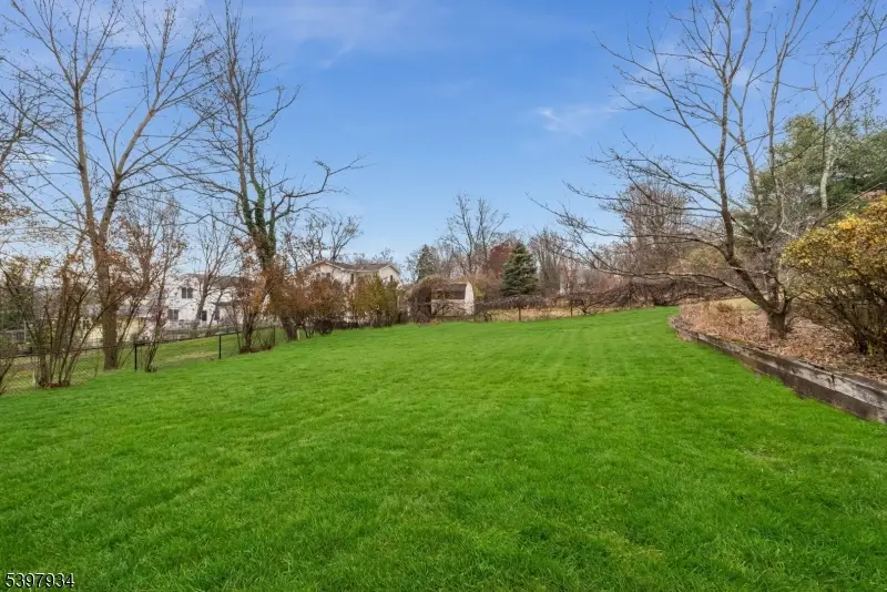 17 Horsehill Rd, Cedar Knolls, NJ 07927 - Image #2