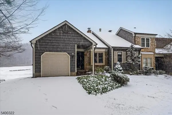 38 Goldfinch Dr, Allamuchy Twp., NJ 07840