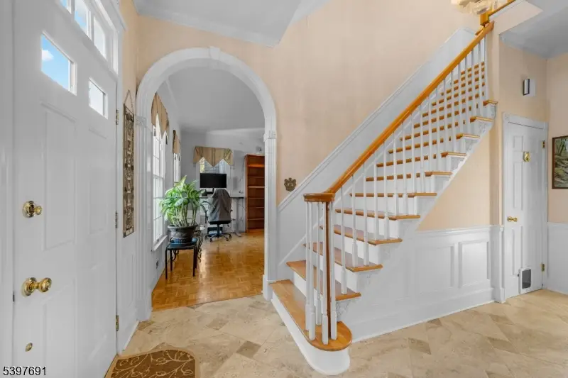 38 Larsen Rd, East Amwell Township, NJ 08551 - Image #3