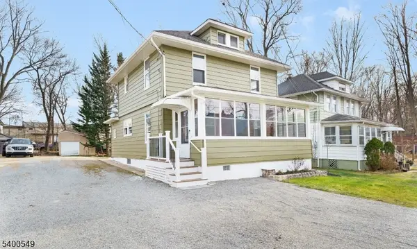 18 Garden Ave, Rockaway Boro, NJ 07866