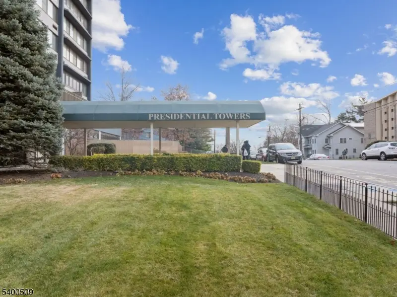 170-202 Lafayette Ave #11-E, Passaic, NJ 07055 - Image #2