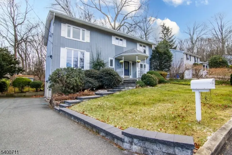 34 Warren Trl, Denville, NJ 07834 - Image #2