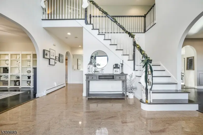 45 Alize Dr, Kinnelon, NJ 07405 - Image #3