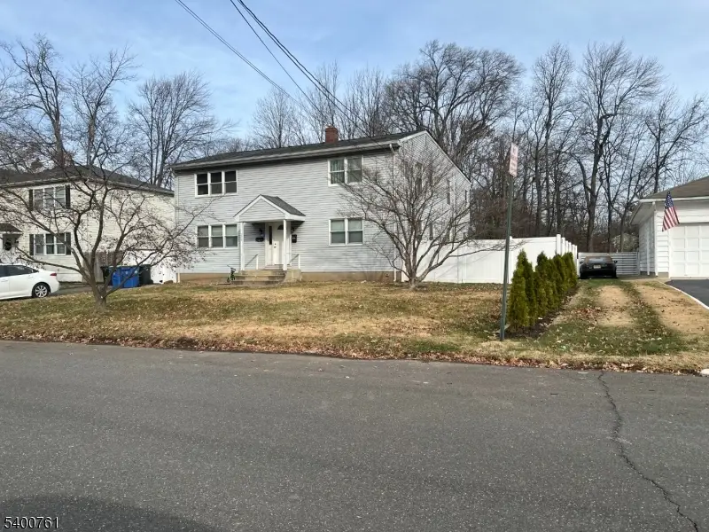 224 Westervelt Ave, North Plainfield, NJ 07060 - Image #2