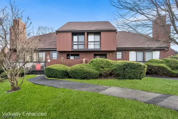 25 Bloomingdale Dr #1B, Hillsborough Twp., NJ 08844