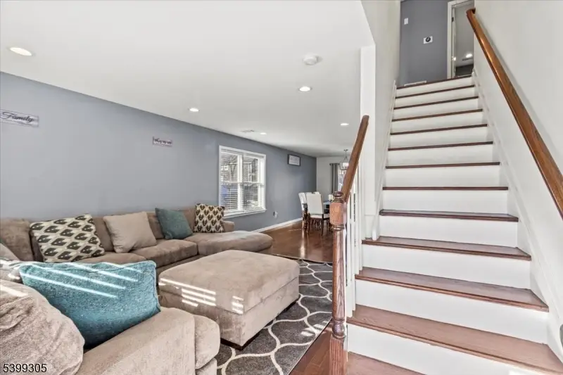 620 Prosper Ave, Roselle, NJ 07203 - Image #2