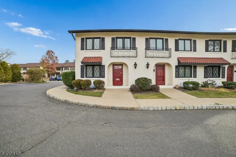 5E Dorado Dr #E, Morristown, NJ 07960 - Image #2