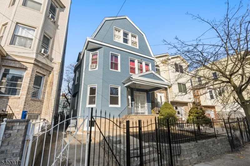 180 N 12th St, Newark, NJ 07107 - Image #1