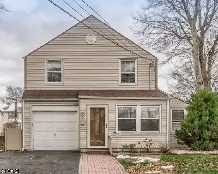 376 Hollywood Ave, Hillside, NJ 07205 - Image #1