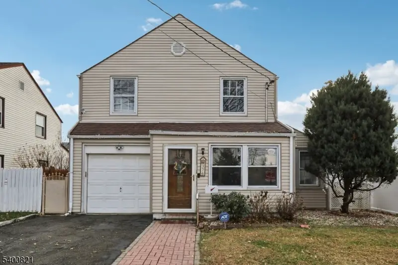 376 Hollywood Ave, Hillside, NJ 07205 - Image #2