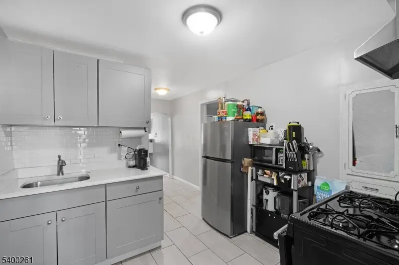 279 Belmont Ave, Silver Lake, NJ 07109 - Image #3