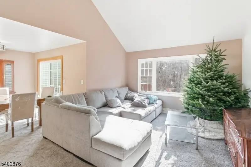 33 Jaime Ct, Mount Tabor, NJ 07950 - Image #2
