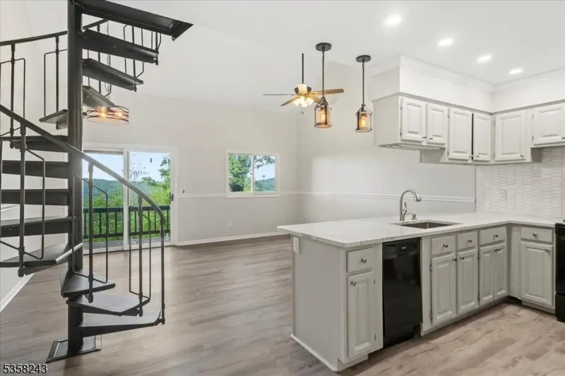 3 Telemark Dr #10, Vernon Center, NJ 07462 - Image #3