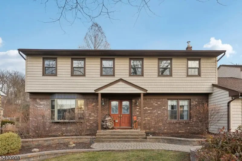 7 Welsh Ct, Wayne, NJ 07470 - Image #1
