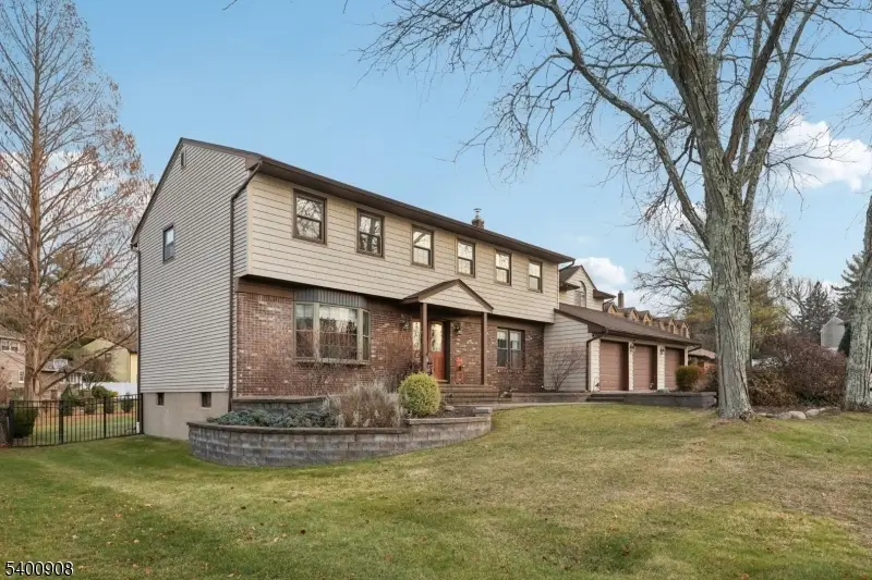 7 Welsh Ct, Wayne, NJ 07470 - Image #3