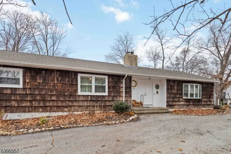 175 Highland Lakes Rd, Highland Lakes, NJ 07422 - Image #2
