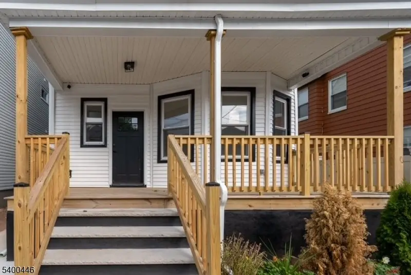 32 Palm St, Newark, NJ 07106 - #3