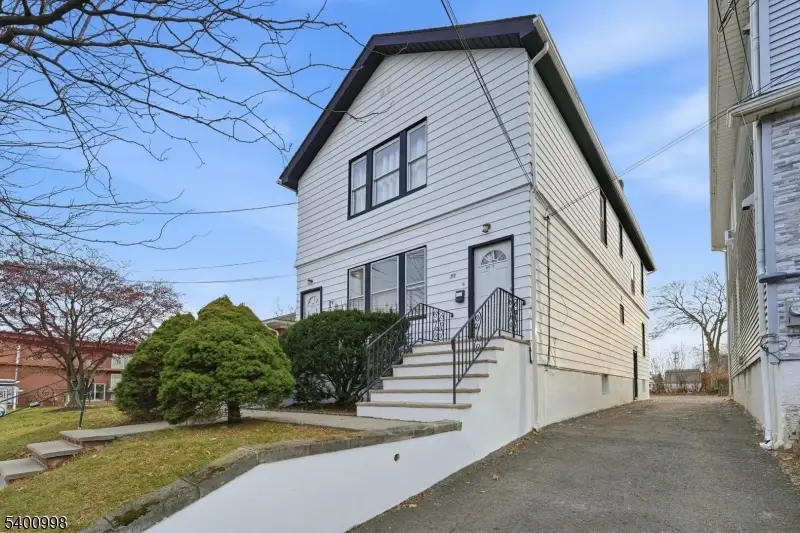 71 Newark Ave, Silver Lake, NJ 07109 - Image #1