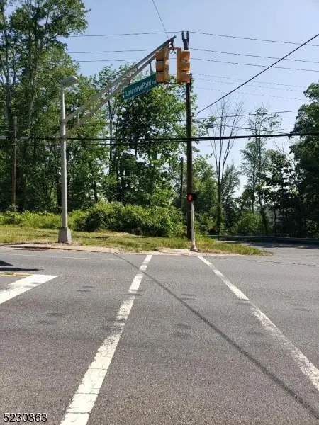 422 Us Highway 206, Branchville, NJ 07826 - Image #2