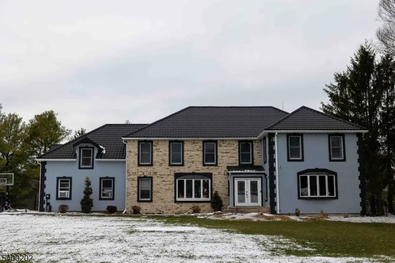 23 Deire Dr, Sparta, NJ 07871 - Image #1