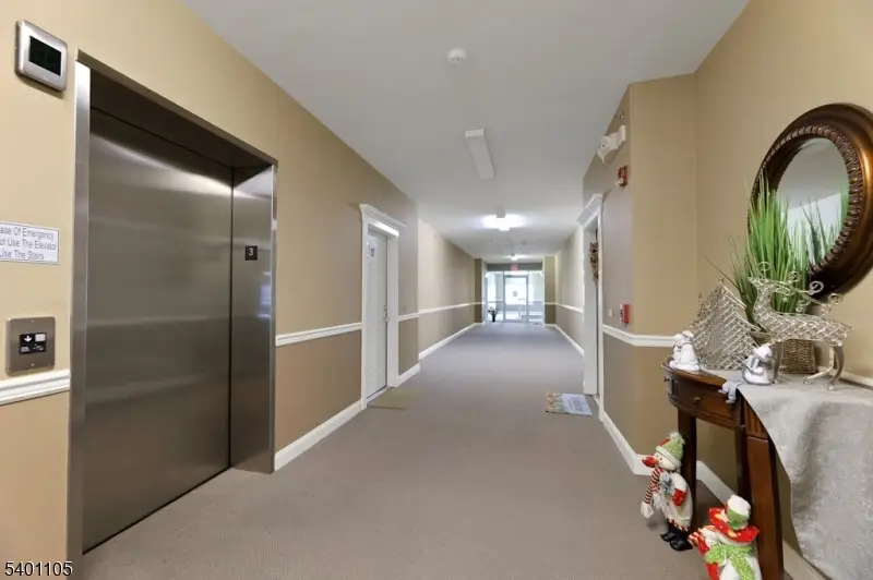 520 Victor St #42, Saddle Brook, NJ 07663 - Image #3