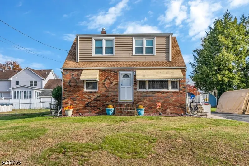 61 Parkside Ave, Piscataway, NJ 08854 - Image #1