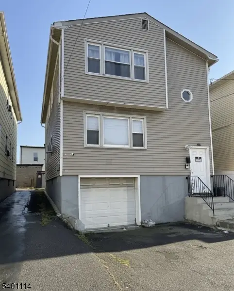 178 Fabyan Pl, Newark, NJ 07112 - Image #2