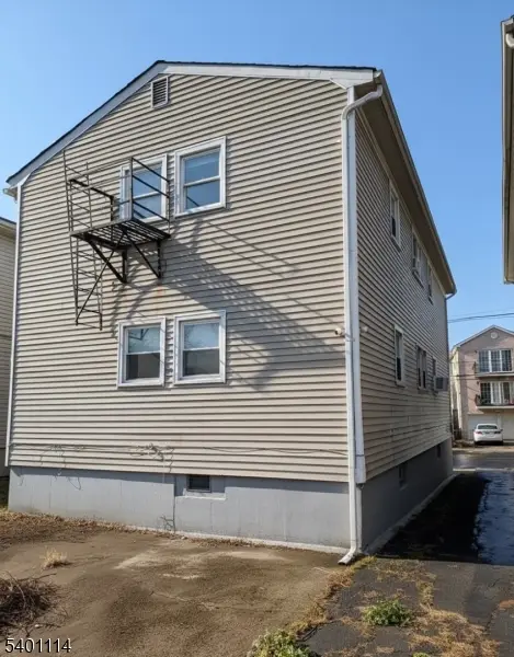 178 Fabyan Pl, Newark, NJ 07112 - Image #3