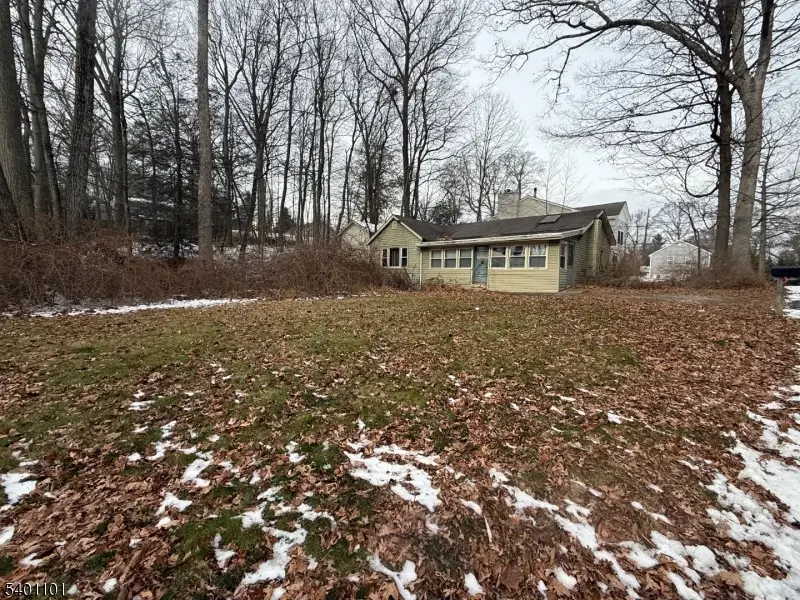 109 Fairlawn Dr, Upper Greenwood Lake, NJ 07421 - Image #1