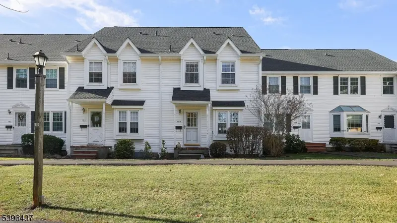 704 Marlborough Common, Absecon, NJ 08844 - Image #1