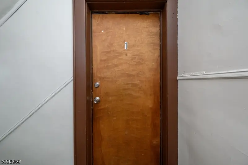 427-429 N 12th St, Newark, NJ 07107 - Image #2