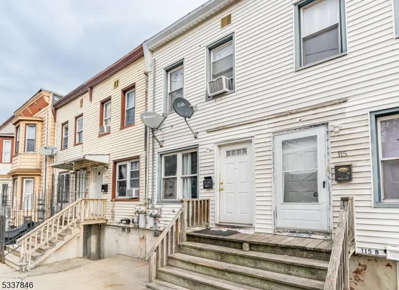 117 Highland Ave, Newark, NJ 07104 - Image #2